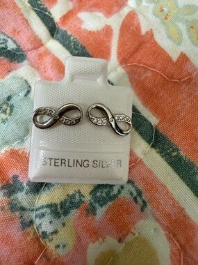 Sterling Silver Infinity Stud Earrings with Clear Stones - Silver